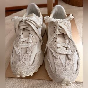 New Balance 327 White / Sea Salt Sneakers Size EU 38
